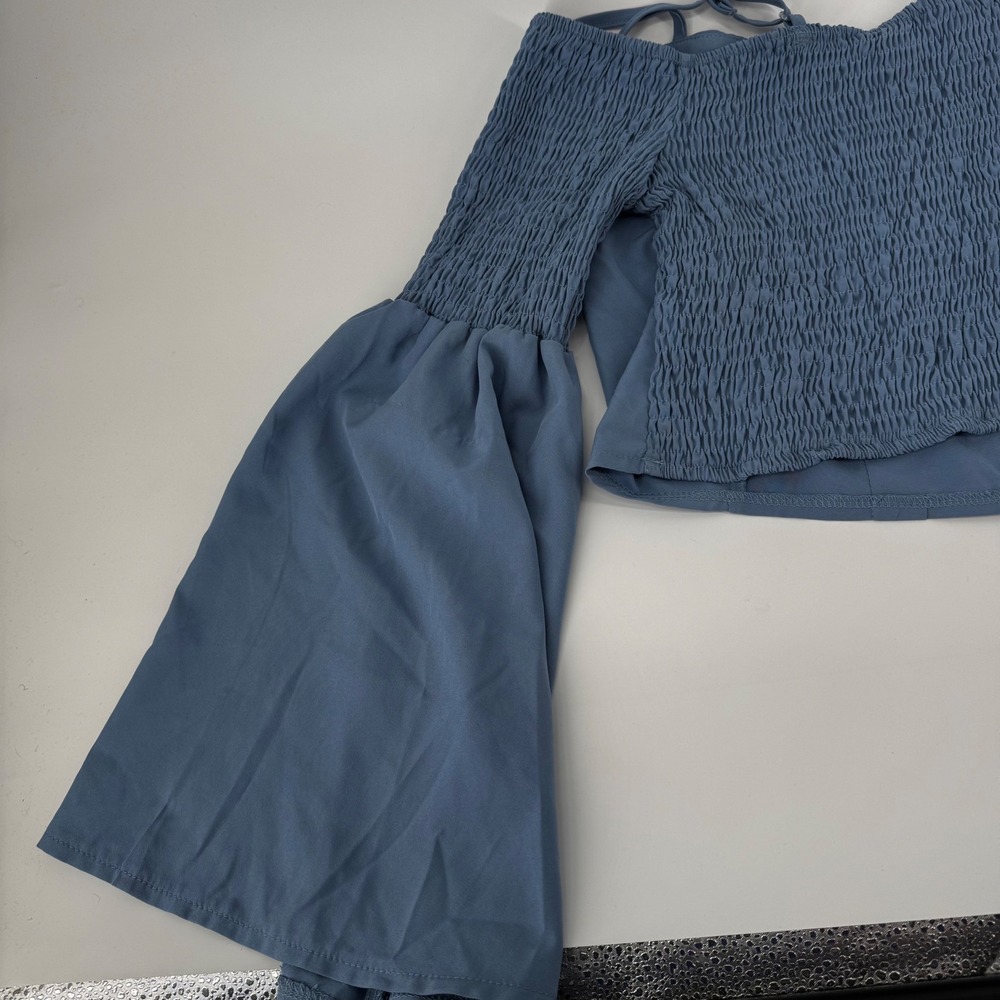 Boho Off Shoulder Bell Sleeve Smocked Crop Top Blue Grommet Detail Babydoll M - Picture 9 of 9